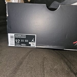 Jordan 4 Rare Air Retro Black Sneakers